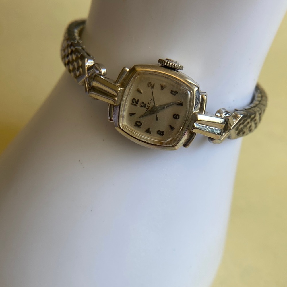Authentic Omega Vintage 14K White GF Band Manualwind Cocktail Ladies Watch Runs!